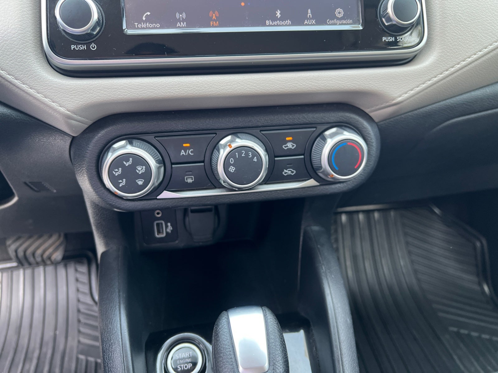 2021 Nissan VERSA ADVANCE CVT 21