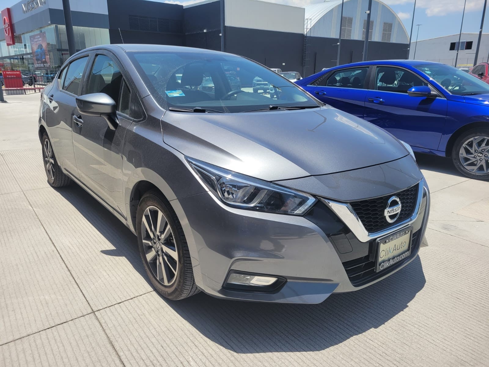 2022 Nissan VERSA ADVANCE CVT 22