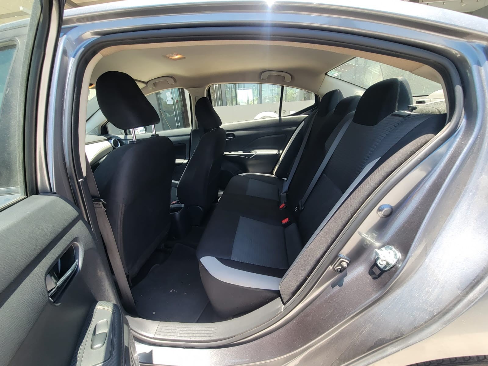2022 Nissan VERSA ADVANCE CVT 22