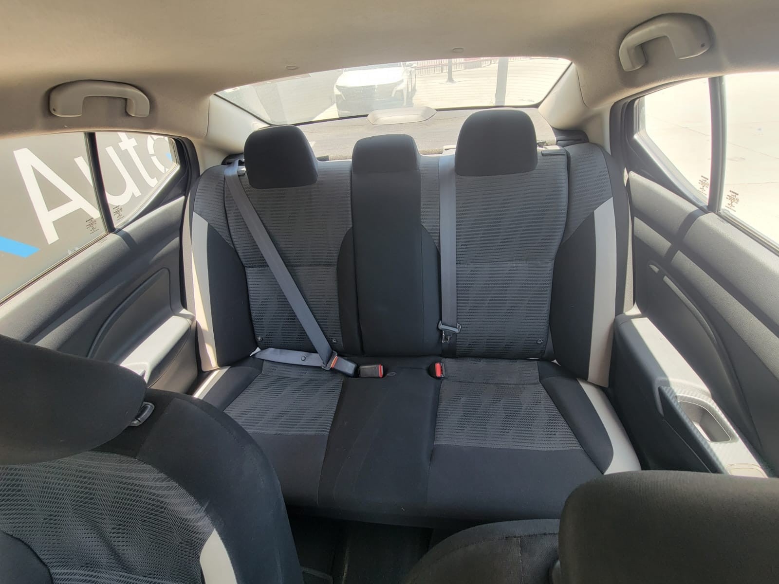 2022 Nissan VERSA ADVANCE CVT 22