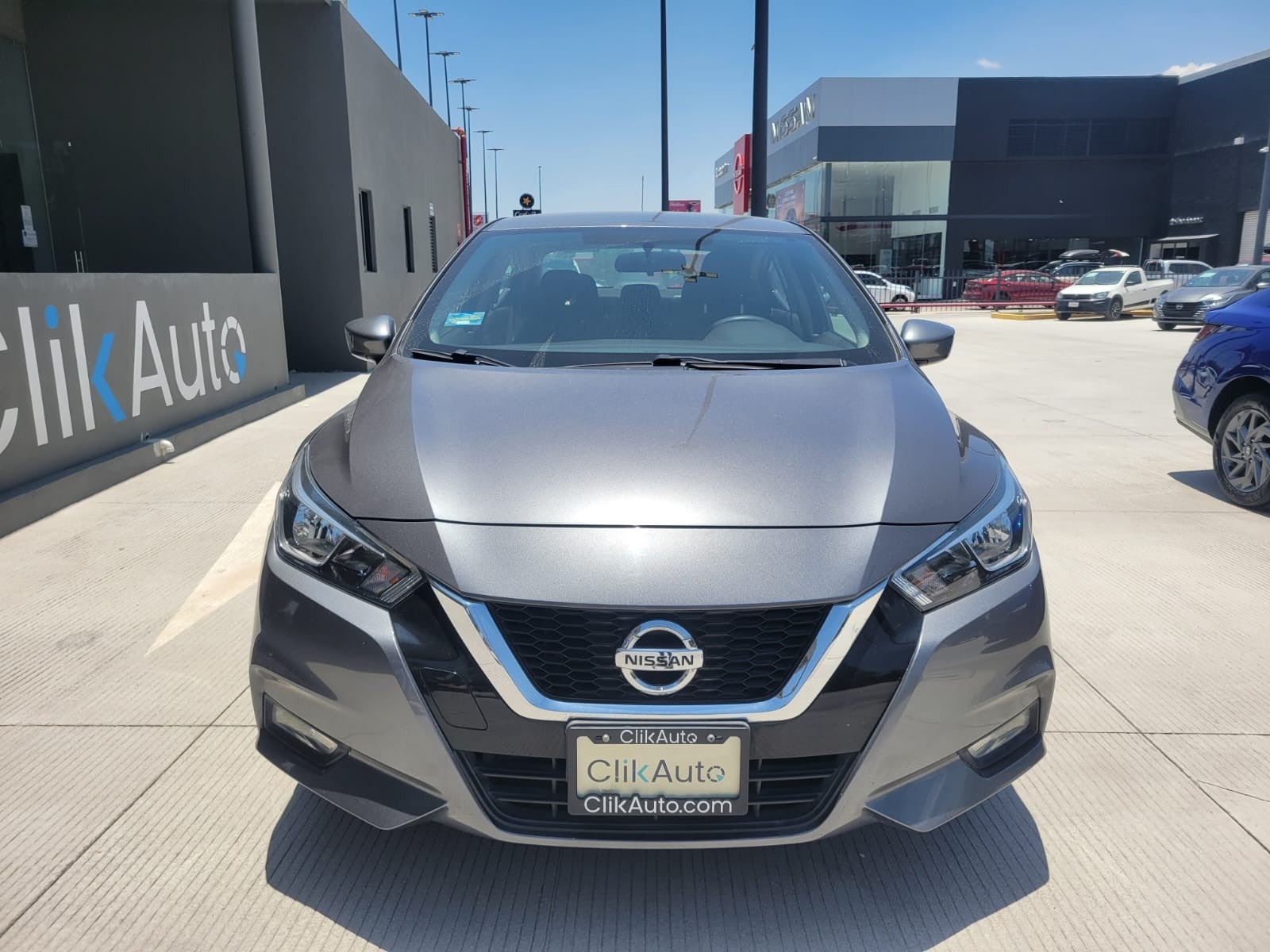 2022 Nissan VERSA ADVANCE CVT 22