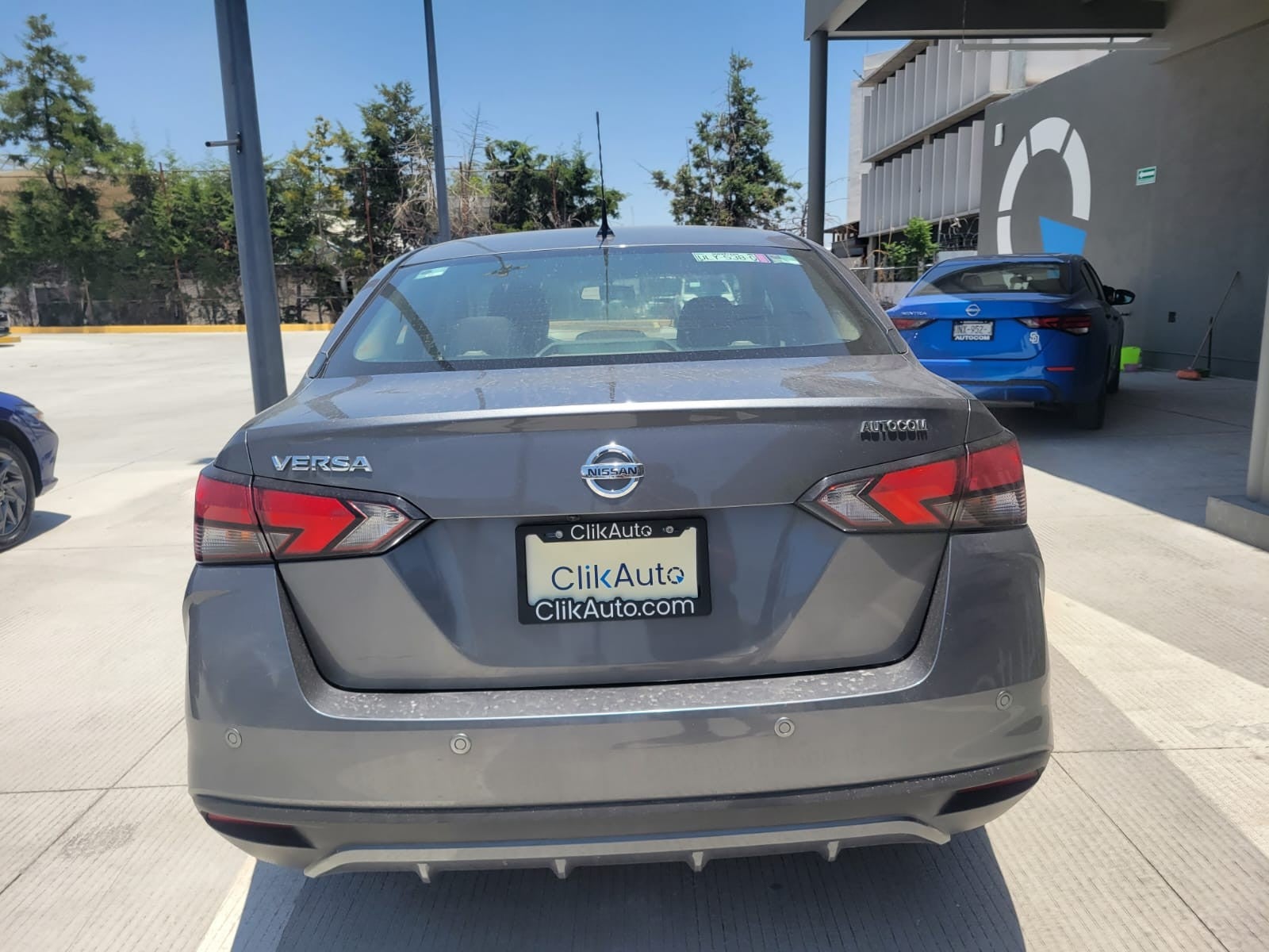 2022 Nissan VERSA ADVANCE CVT 22