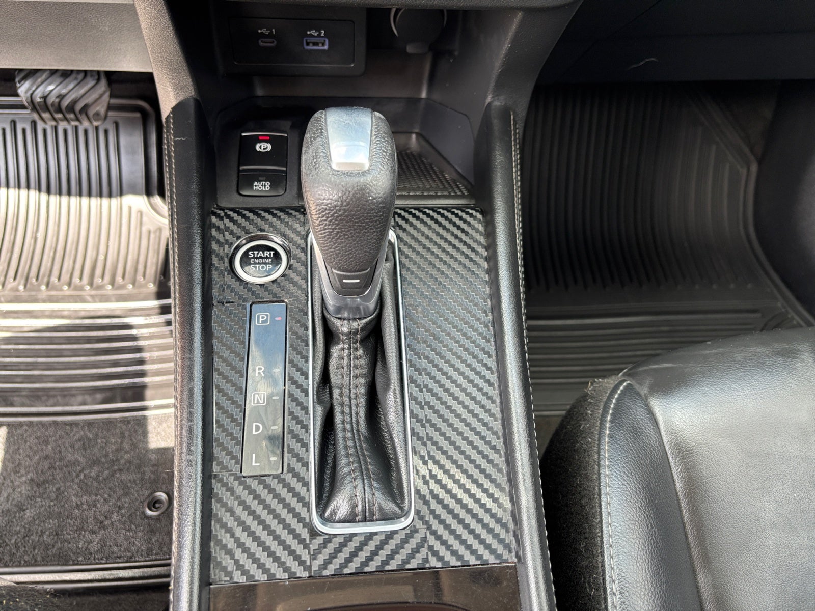 2022 Nissan KICKS KICKS PLATINUM 1.6LTS CVT BI-TONO