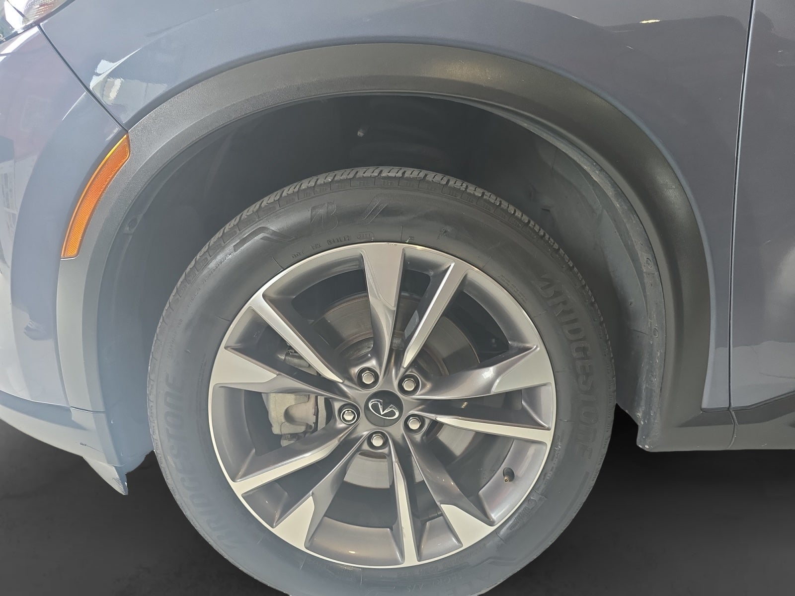 2022 INFINITI QX60 3.5L LUXE AWD 22