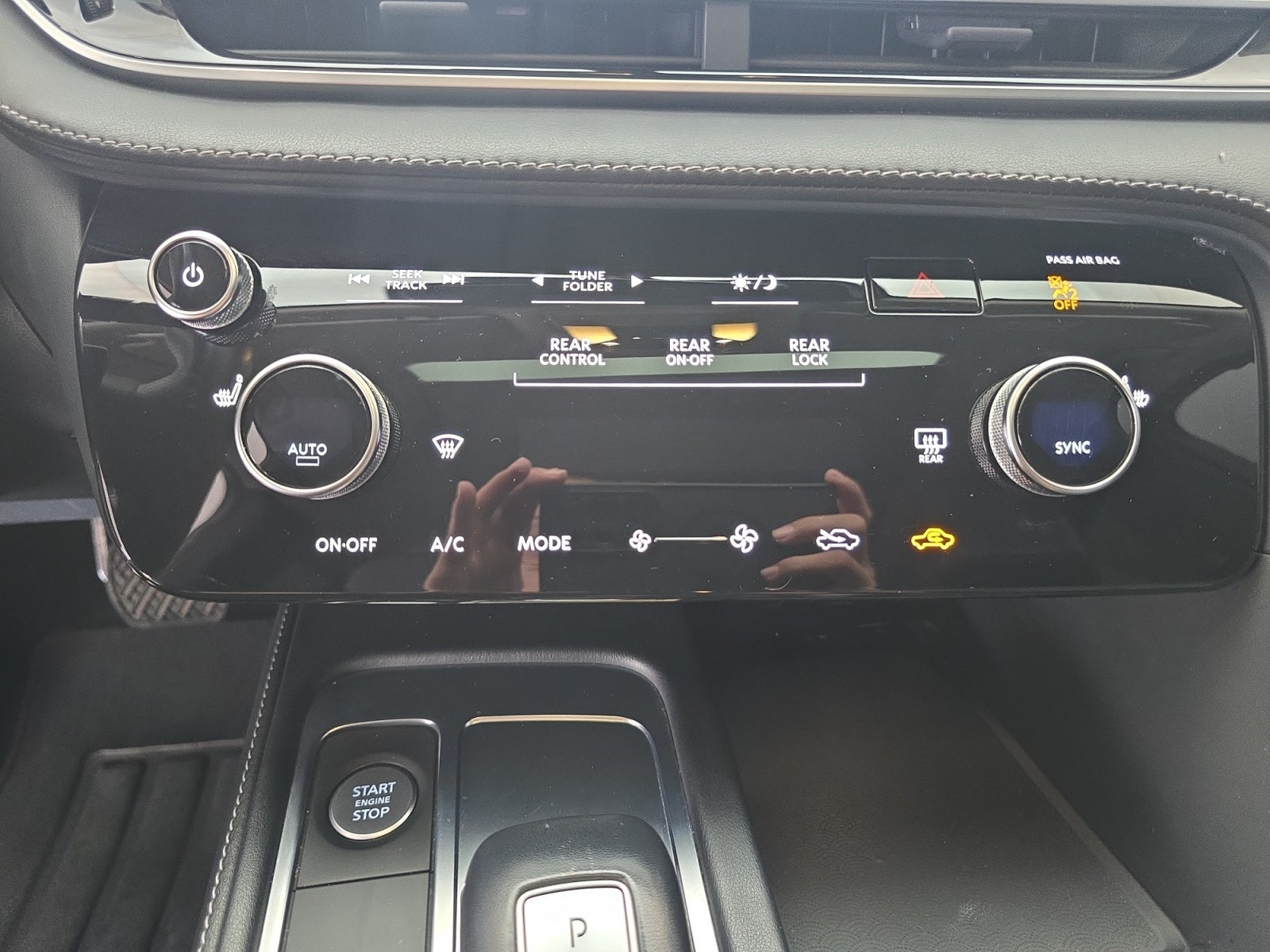 2022 INFINITI QX60 3.5L LUXE AWD 22