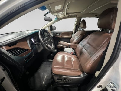 2019 Toyota SIENNA LIMITED