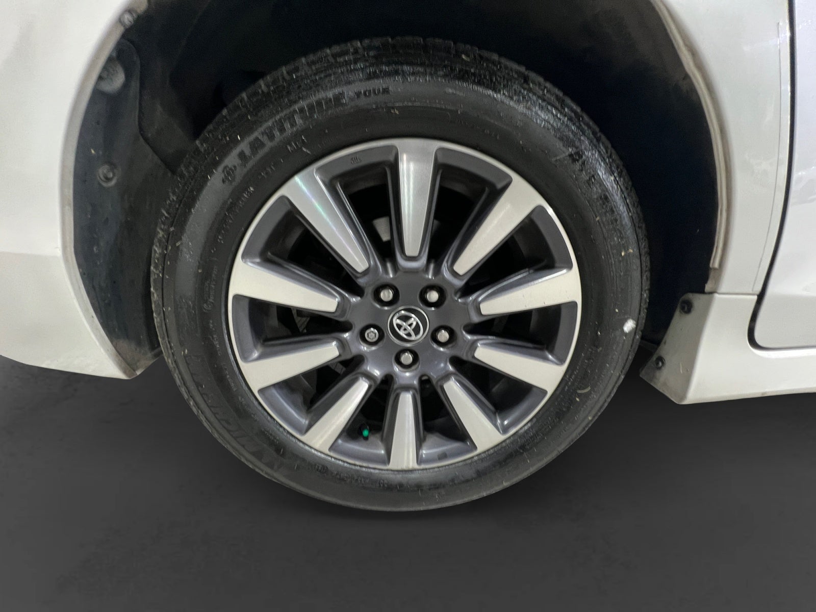 2019 Toyota SIENNA LIMITED