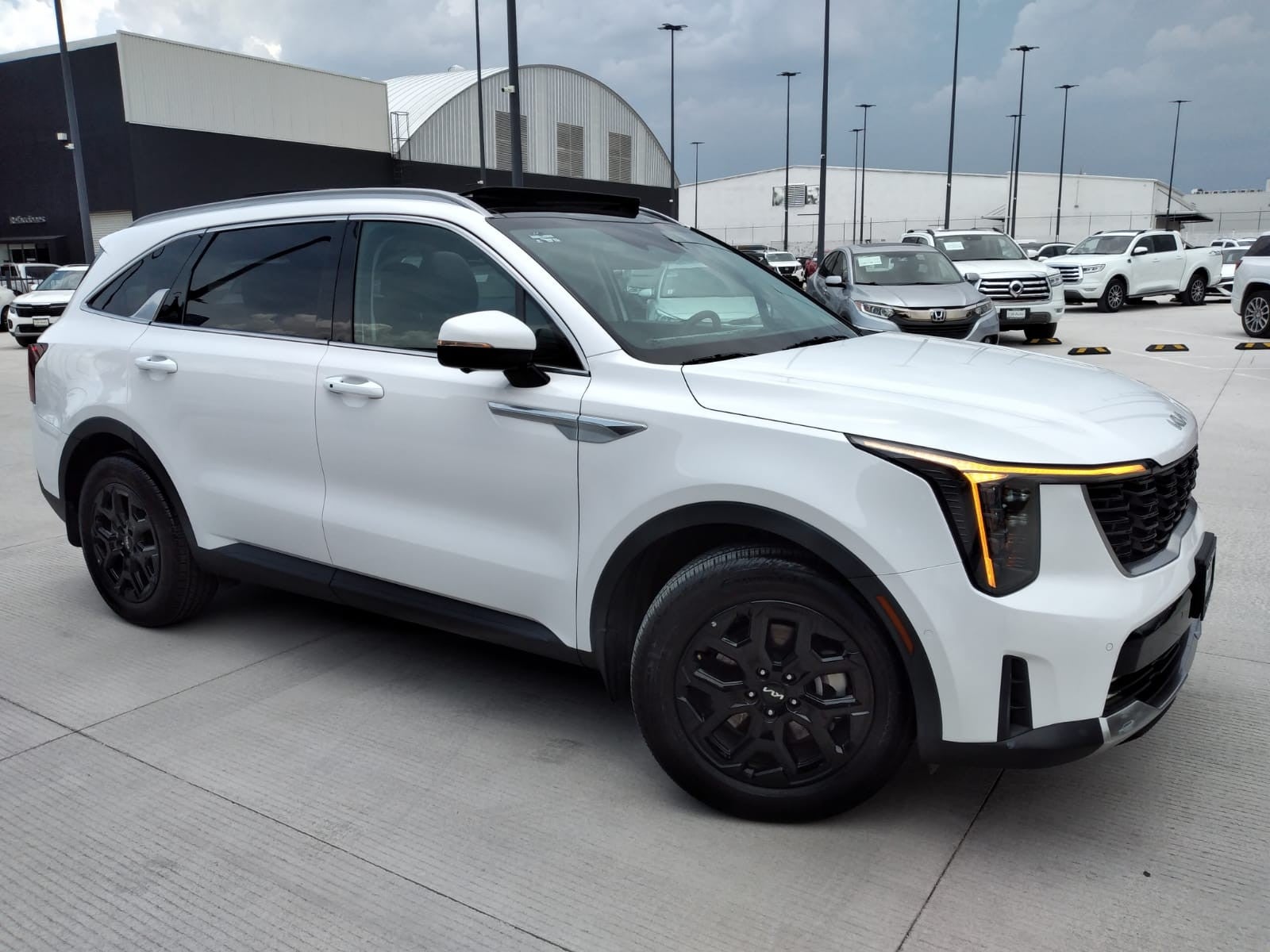 2025 Kia SORENTO SXL