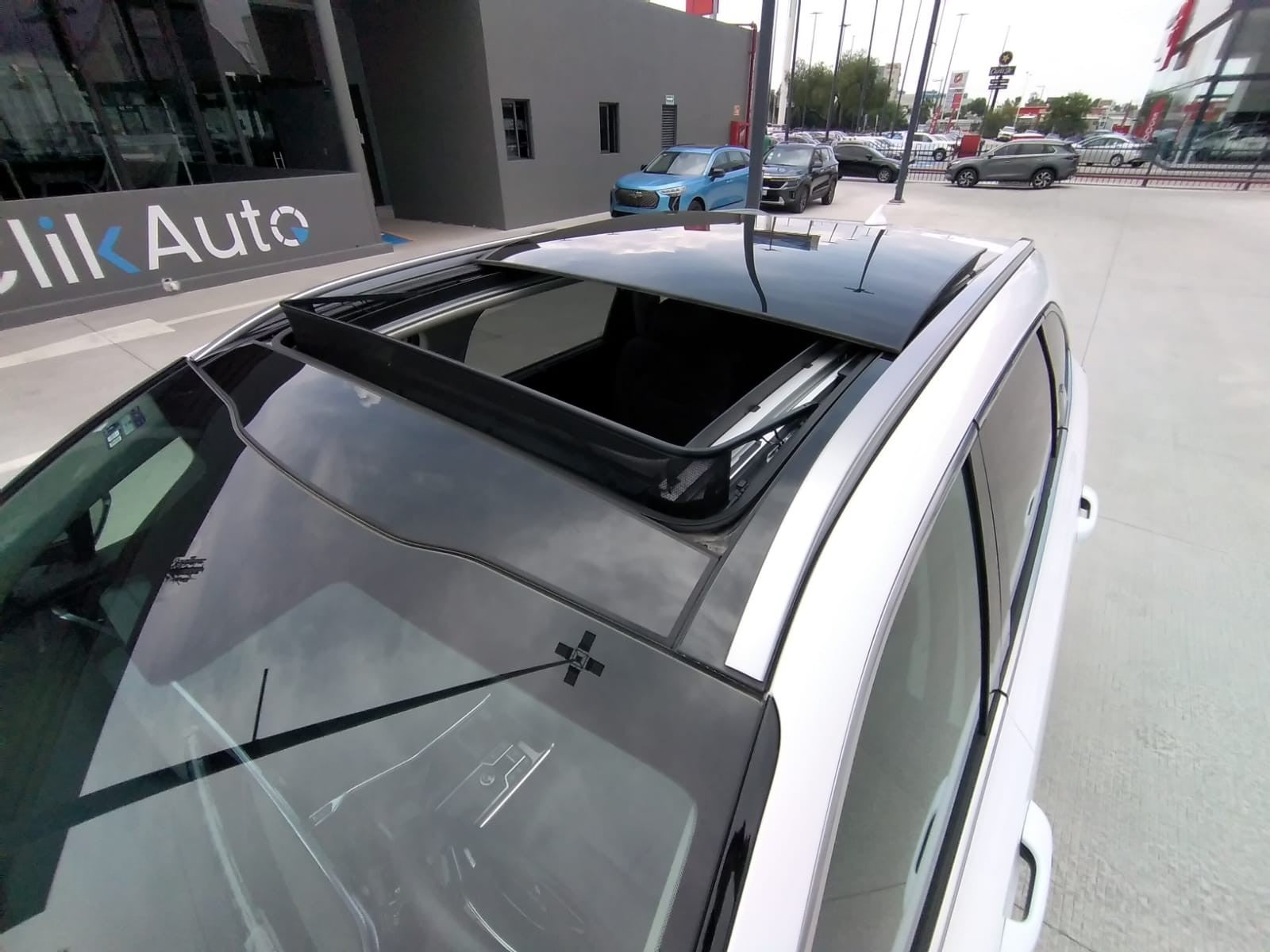 2025 Kia SORENTO SXL