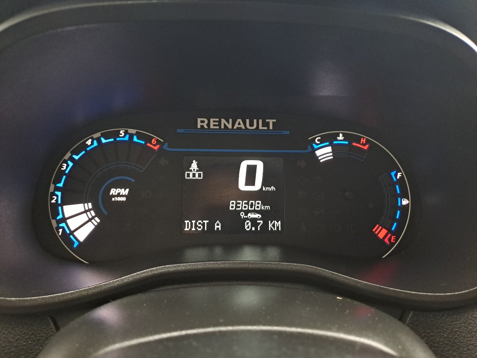 2023 RENAULT KWID ICONIC