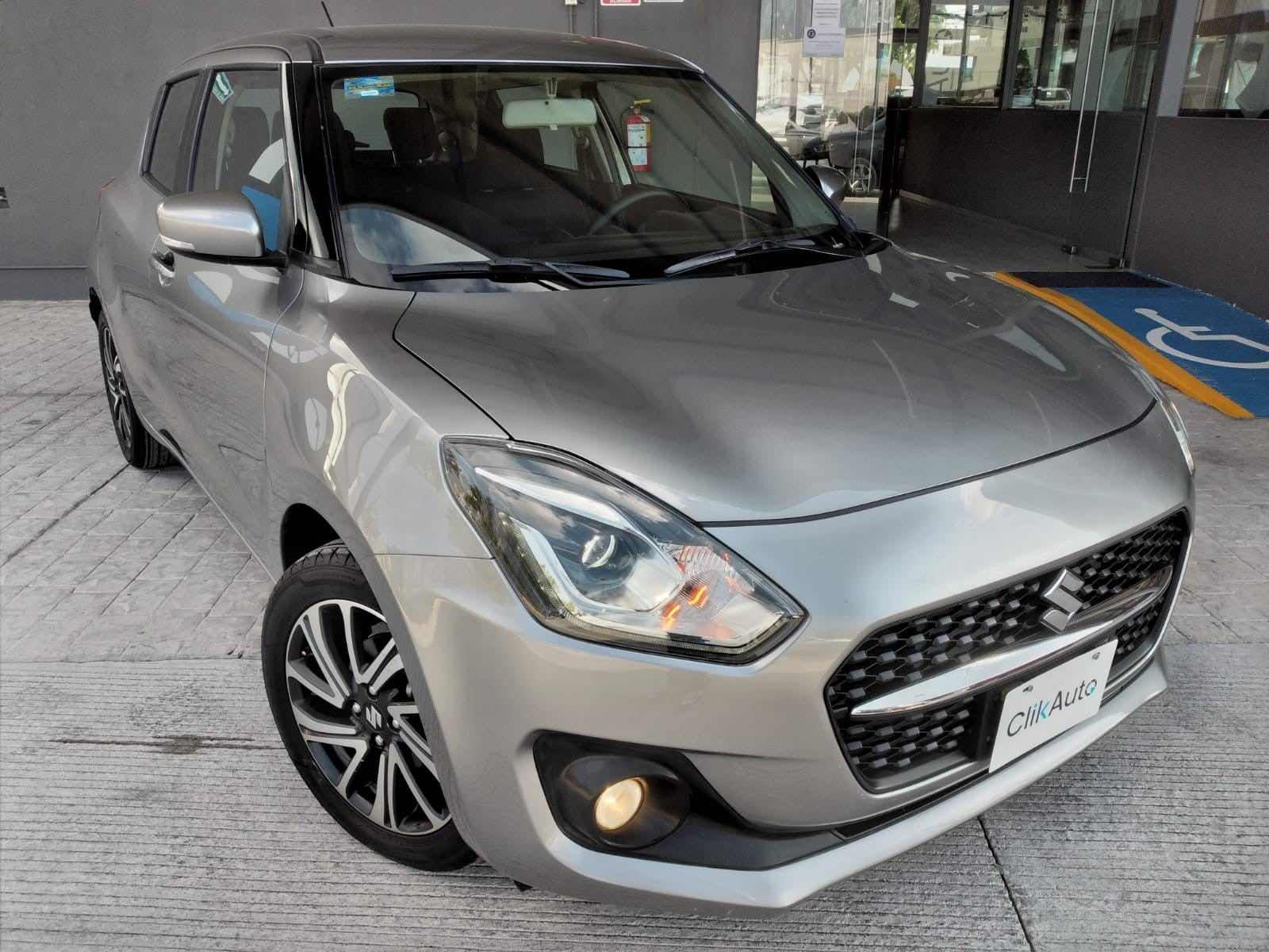 2023 SUZUKI SWIFT BOOSTERJET 5MT