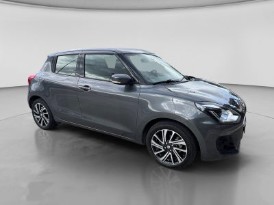 2022 SUZUKI SWIFT GLX 5MT