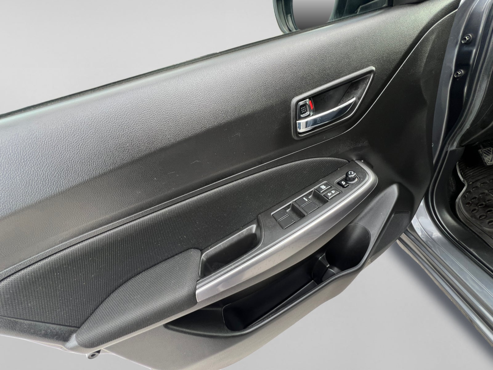 2022 SUZUKI SWIFT GLX 5MT