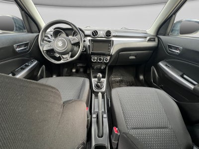 2022 SUZUKI SWIFT GLX 5MT