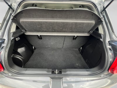 2022 SUZUKI SWIFT GLX 5MT
