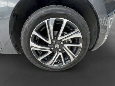 2022 SUZUKI SWIFT GLX 5MT