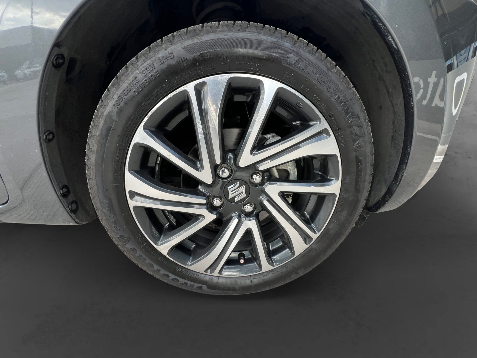 2022 SUZUKI SWIFT GLX 5MT