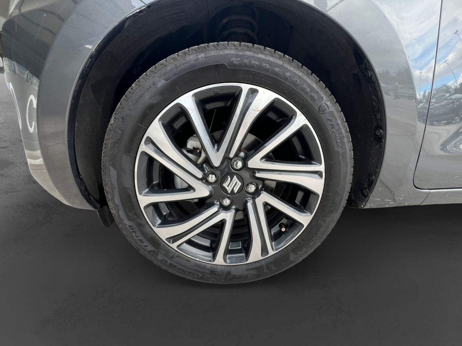 2022 SUZUKI SWIFT GLX 5MT