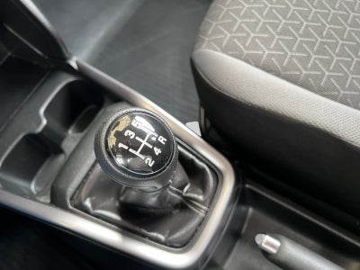 2025 SUZUKI SWIFT BOOSTERGREEN GLX MANUAL