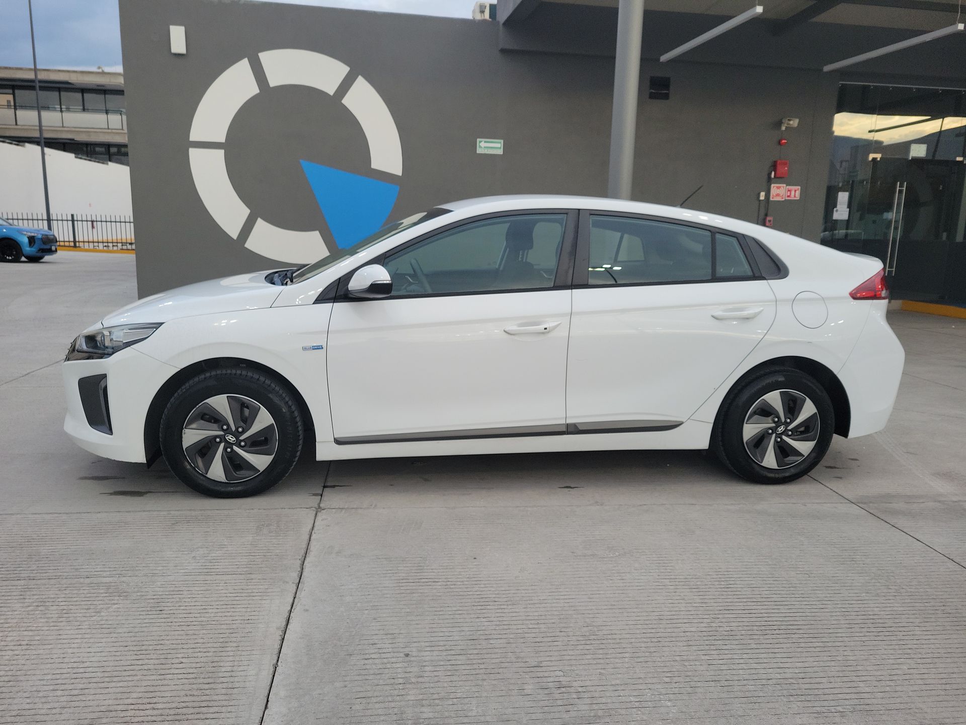 2019 Hyundai IONIQ 1.6 GLS PREMIUM