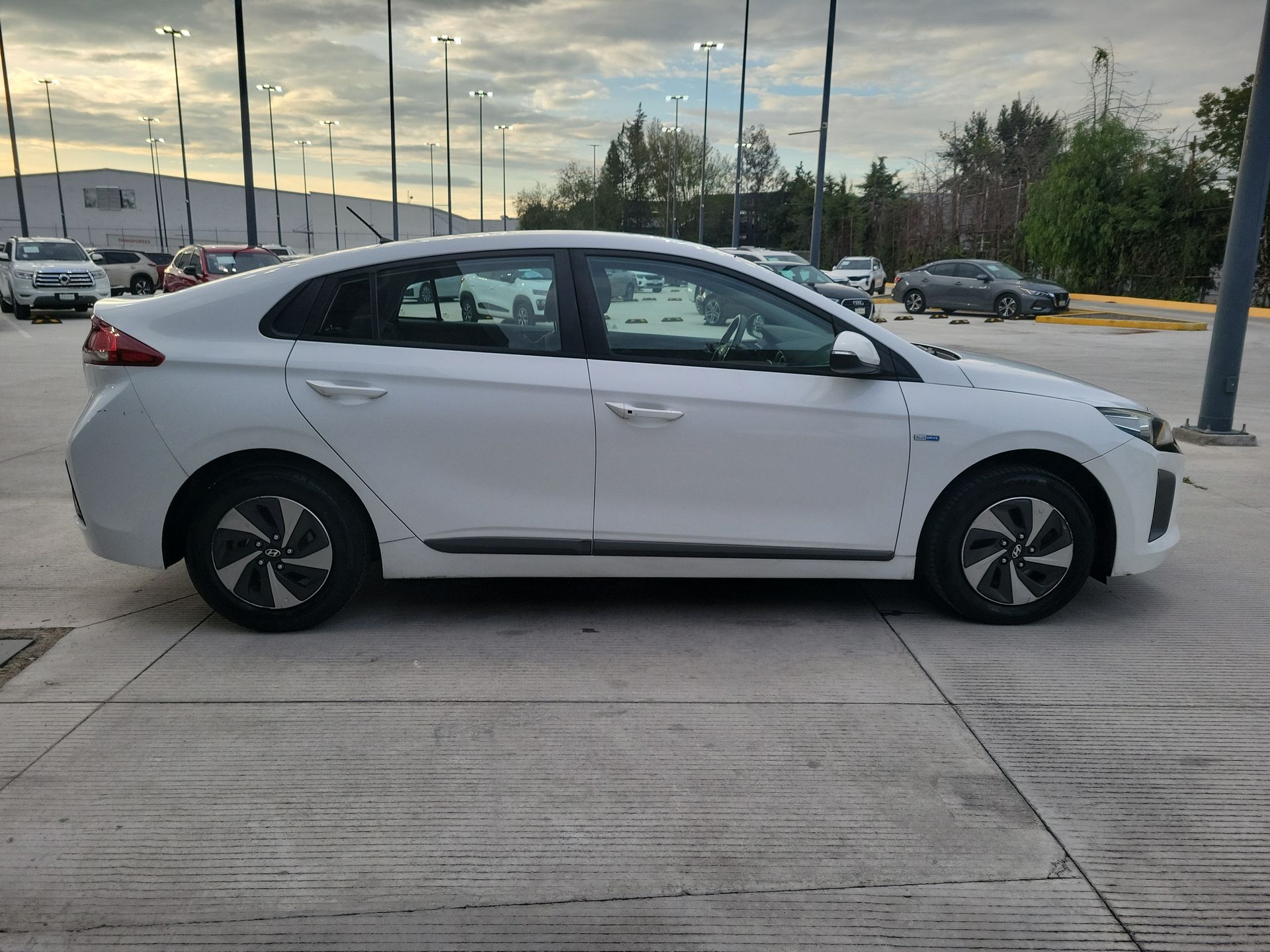 2019 Hyundai IONIQ 1.6 GLS PREMIUM