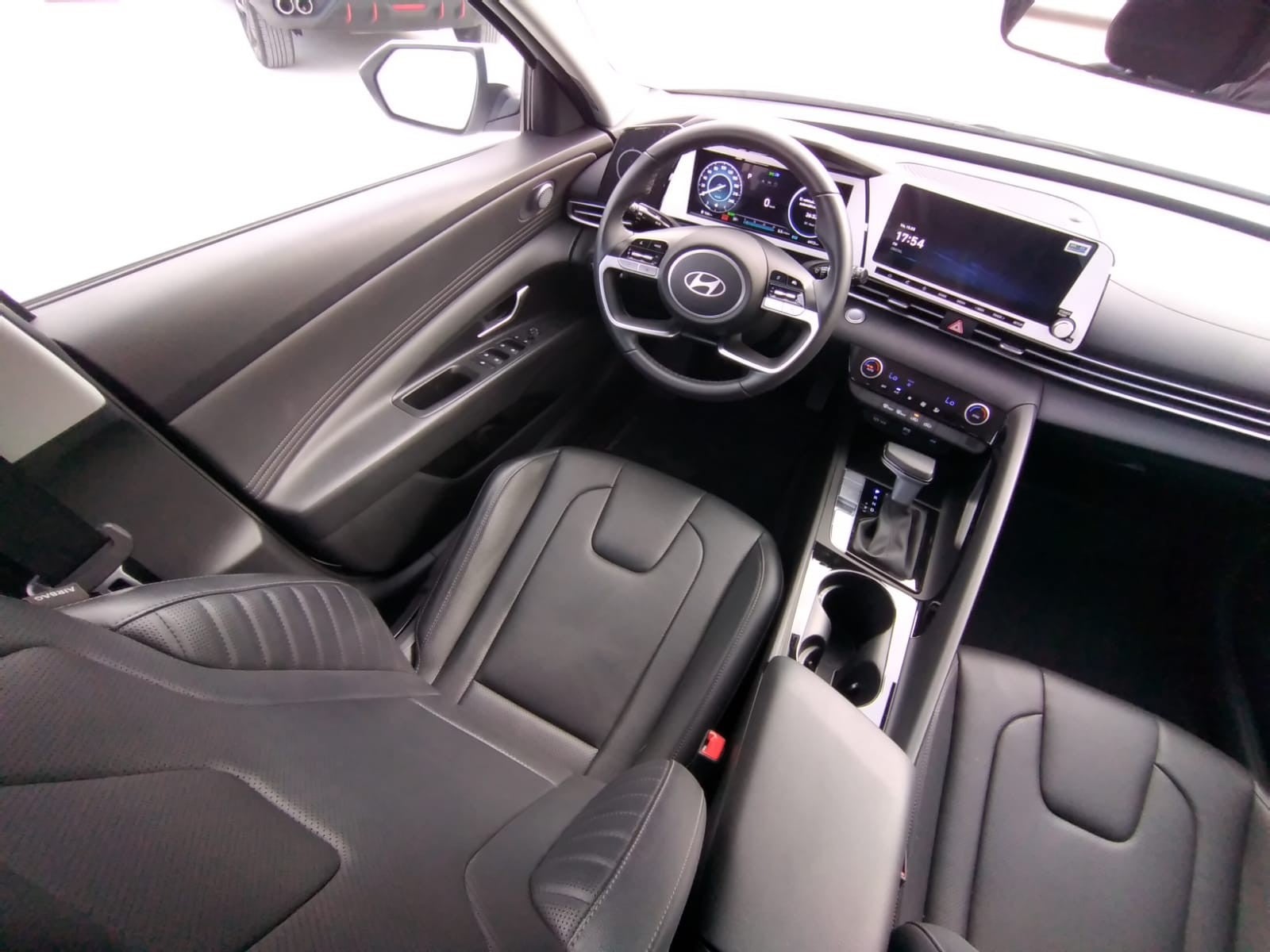 2026 Hyundai ELANTRA GLS PREMIUM DCT HEV