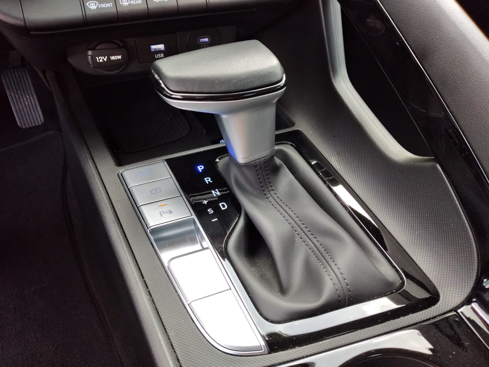 2026 Hyundai ELANTRA GLS PREMIUM DCT HEV