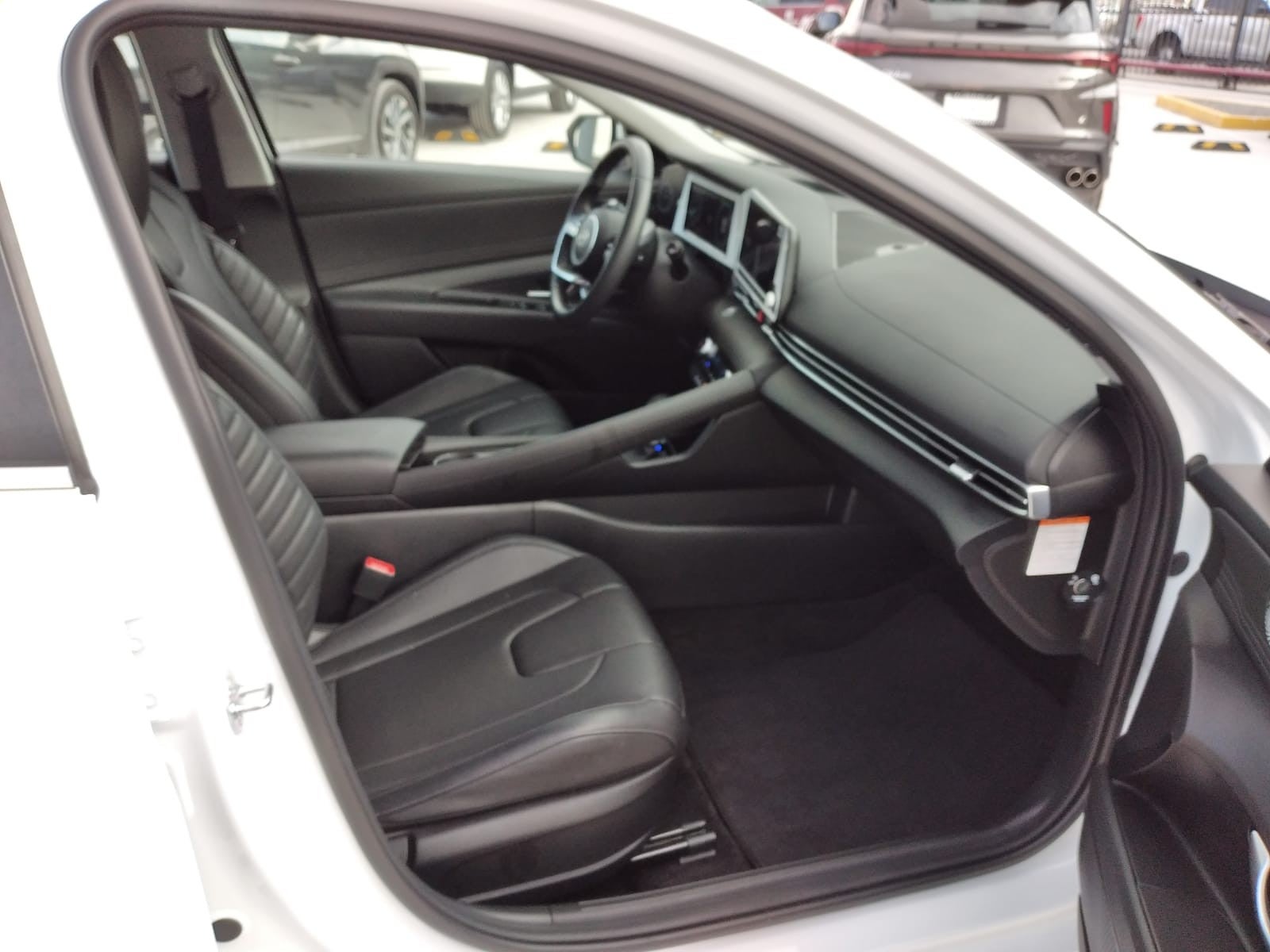 2026 Hyundai ELANTRA GLS PREMIUM DCT HEV