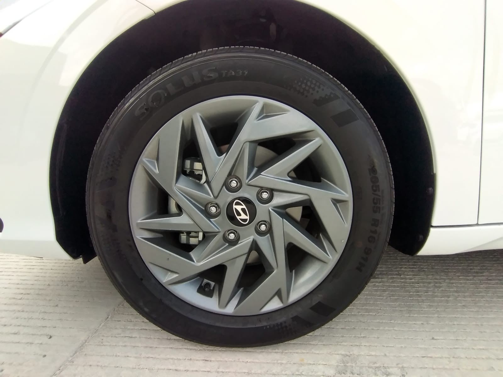 2026 Hyundai ELANTRA GLS PREMIUM DCT HEV