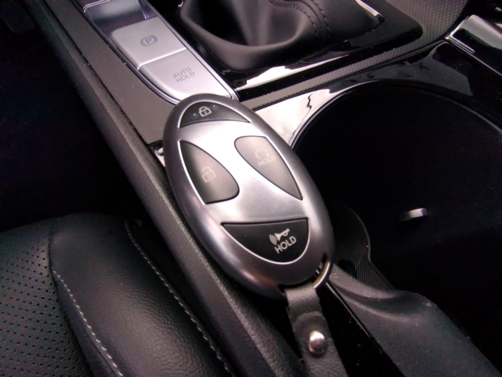 2026 Hyundai ELANTRA GLS PREMIUM DCT HEV