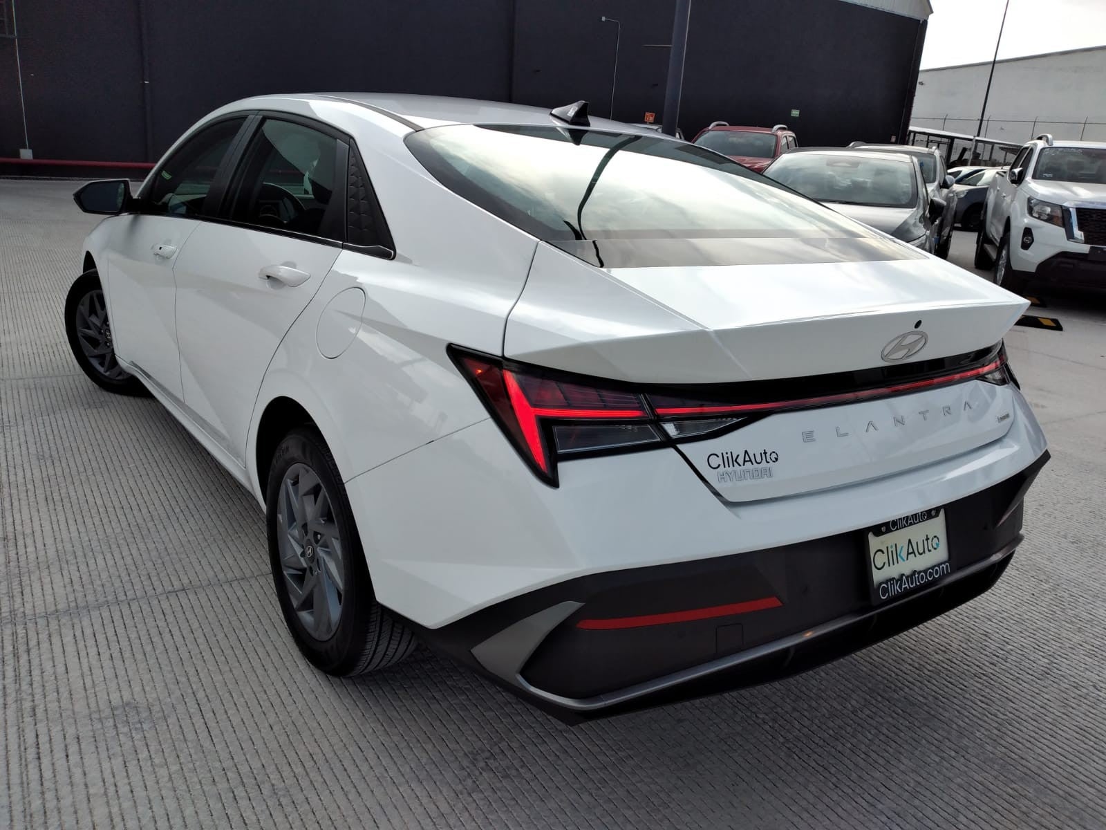 2026 Hyundai ELANTRA GLS PREMIUM DCT HEV