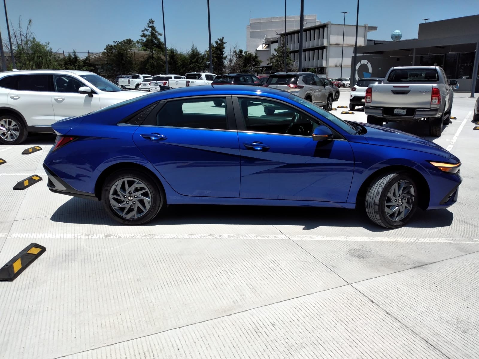 2025 Hyundai ELANTRA GLS PREMIUM DCT HEV
