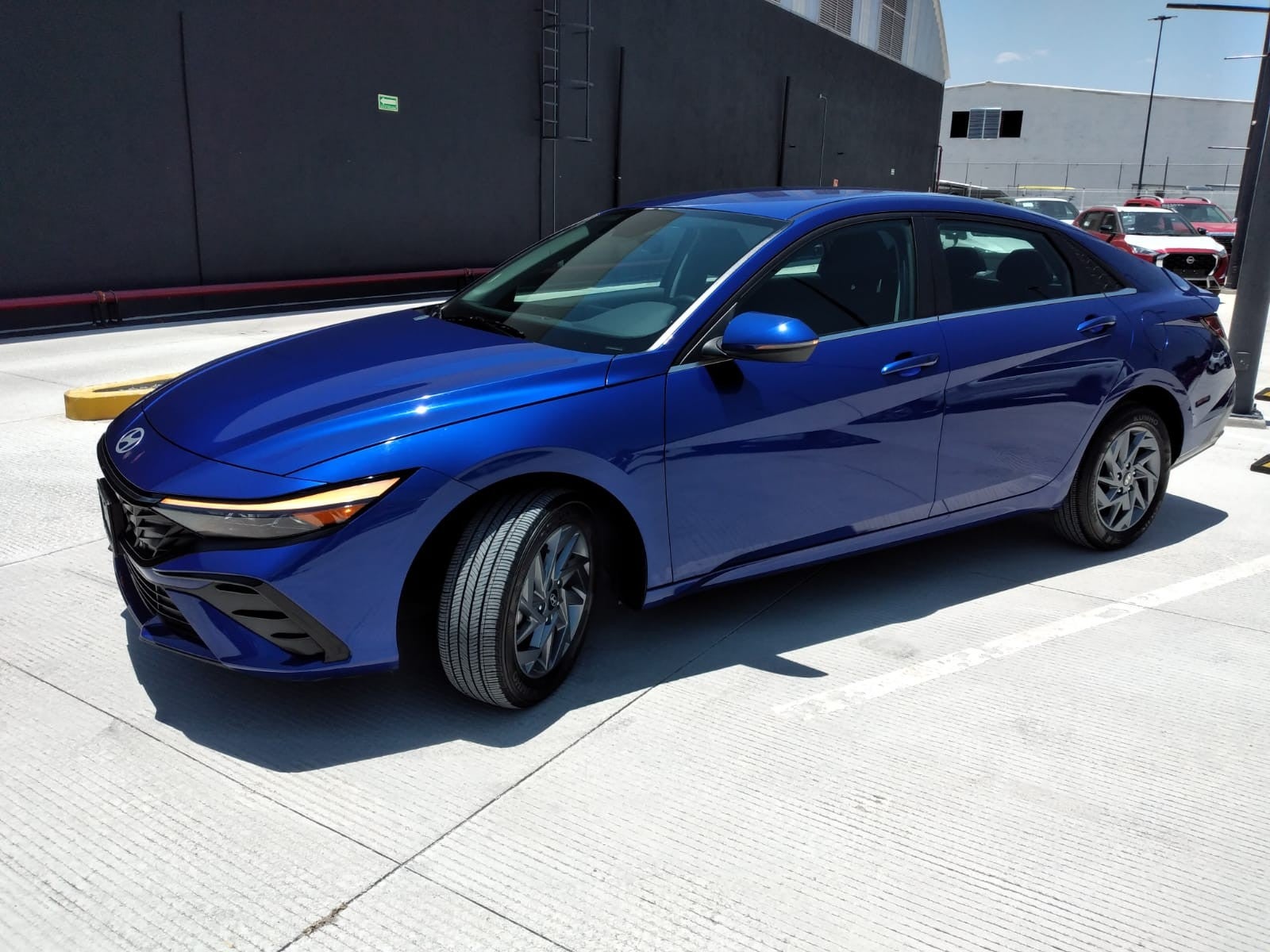 2025 Hyundai ELANTRA GLS PREMIUM DCT HEV