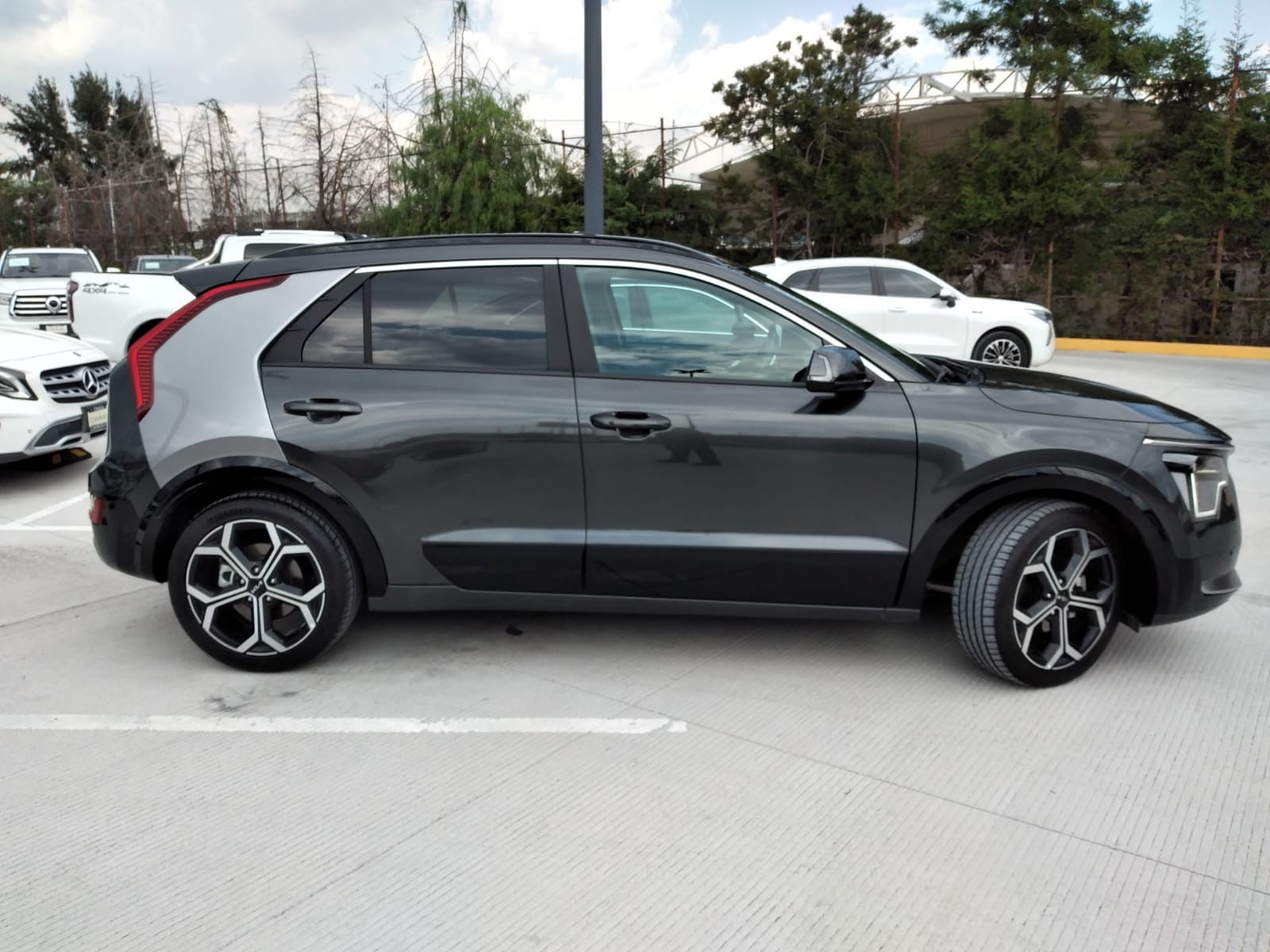 2025 Kia NIRO EX