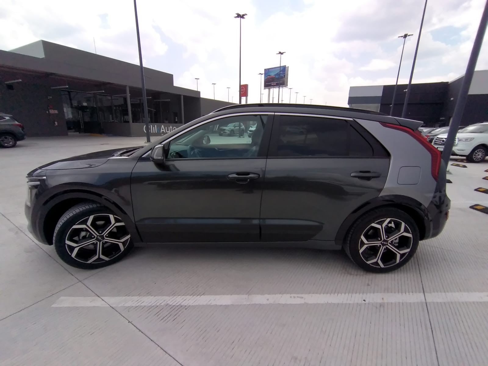 2025 Kia NIRO EX