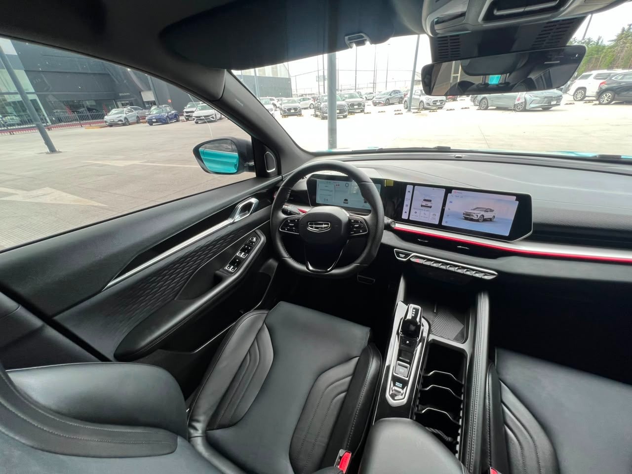 2025 GEELY COOLRAY GF
