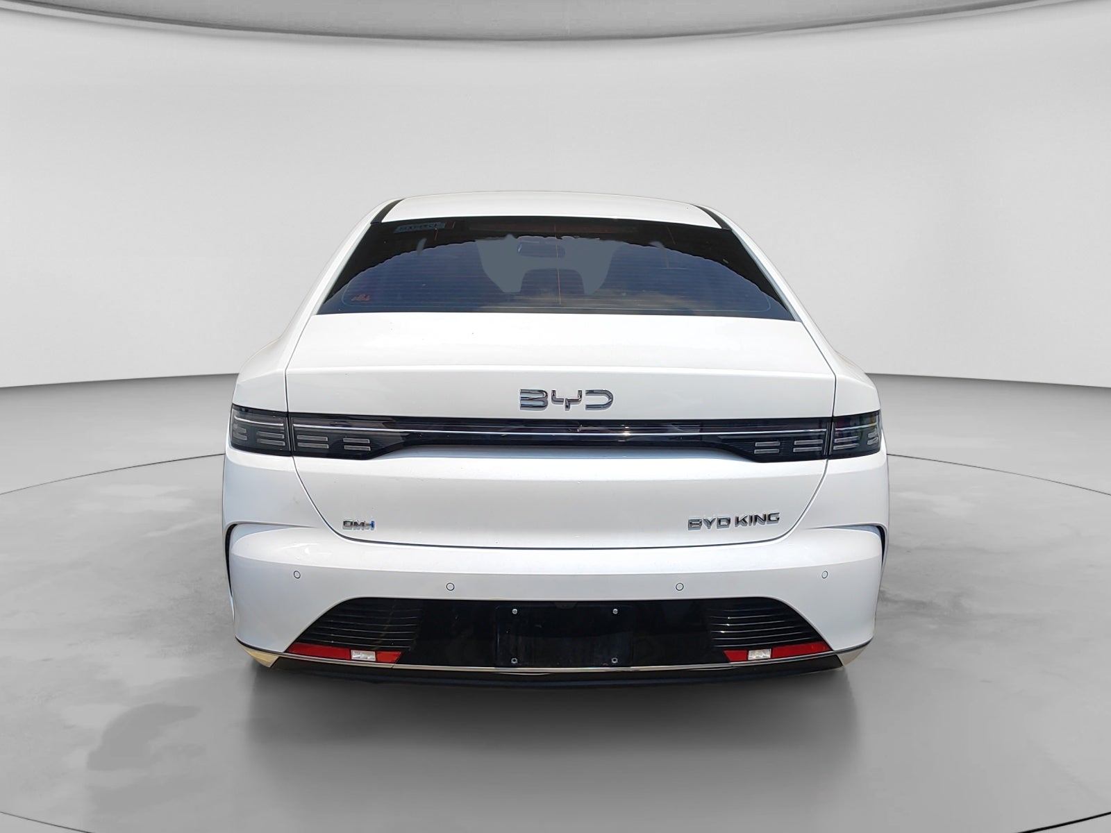 2025 BYD KING DM-i SEDAN DM-I 1.5L FWD 55KM