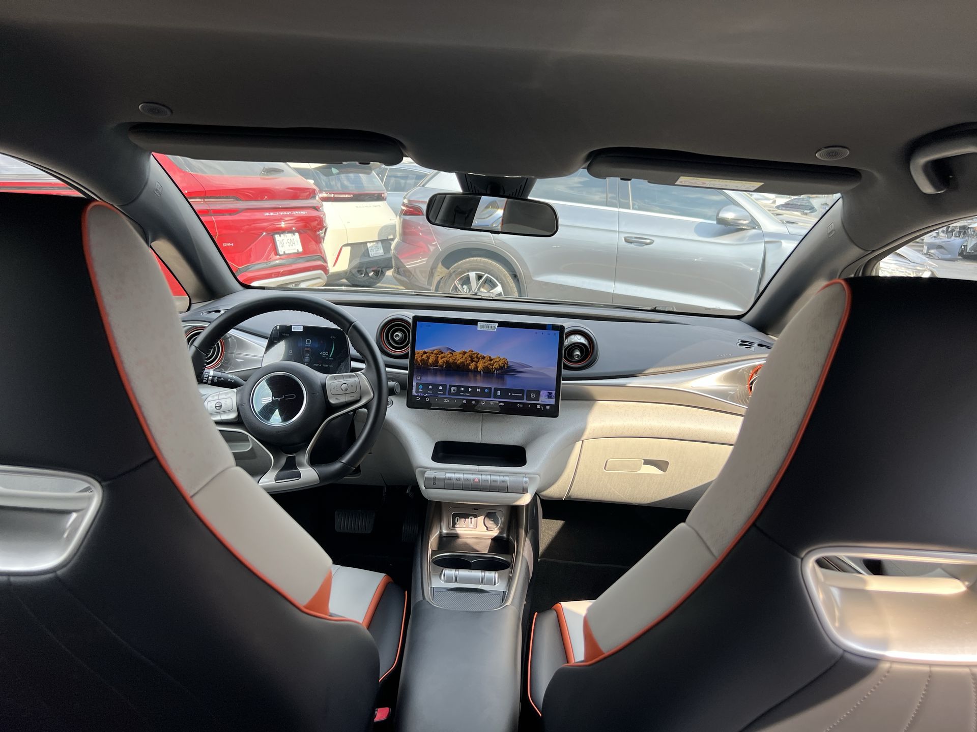 2024 BYD DOLPHIN BEV 45KWH GS