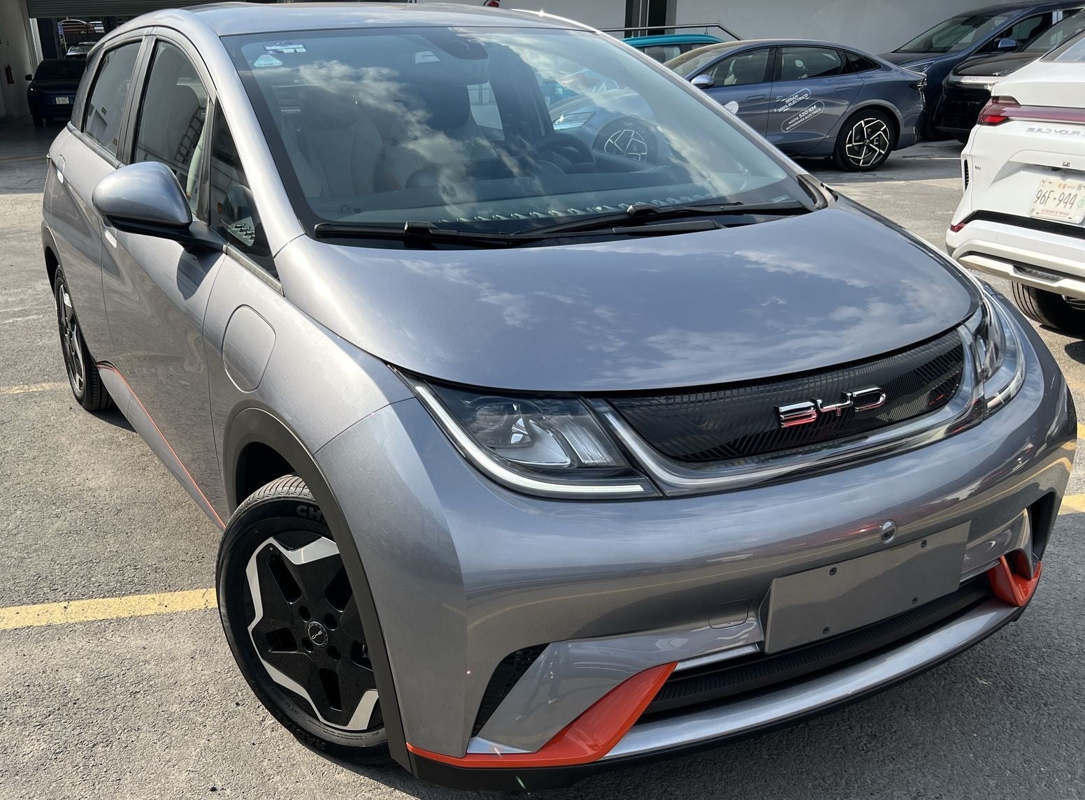 2024 BYD DOLPHIN BEV 45KWH GS