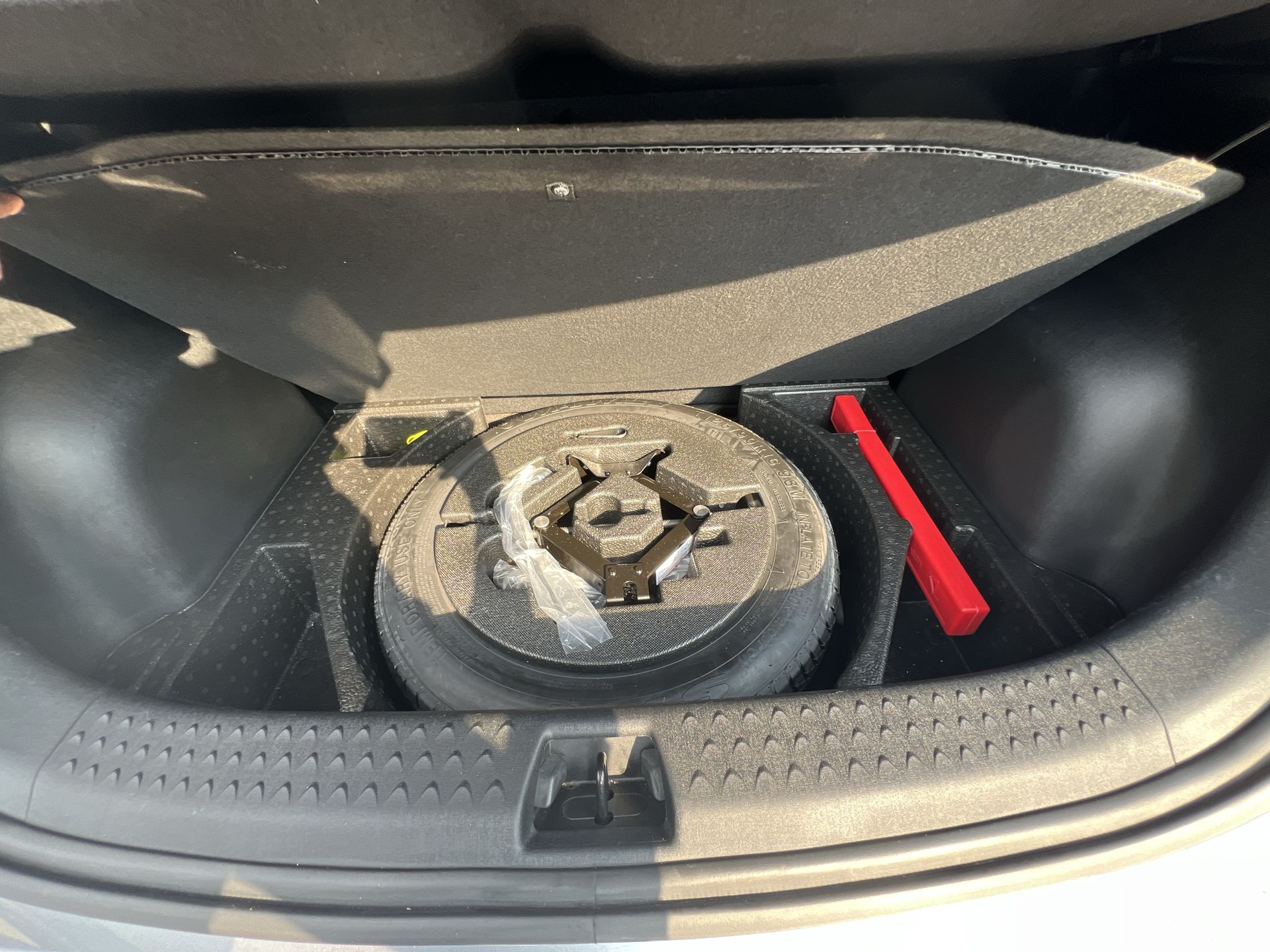 2024 BYD DOLPHIN BEV 45KWH GS