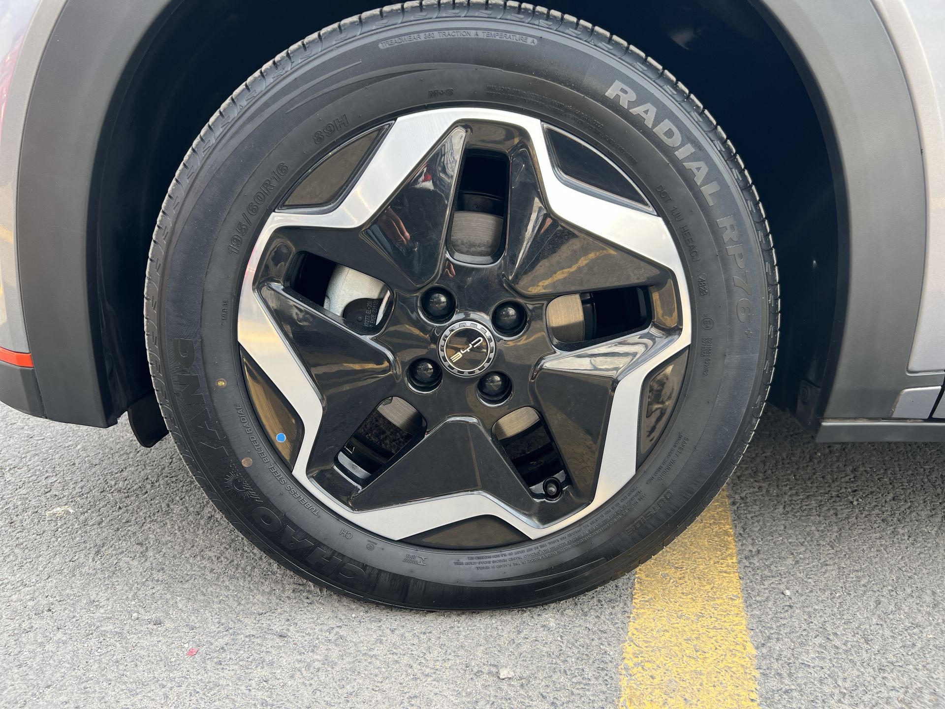 2024 BYD DOLPHIN BEV 45KWH GS