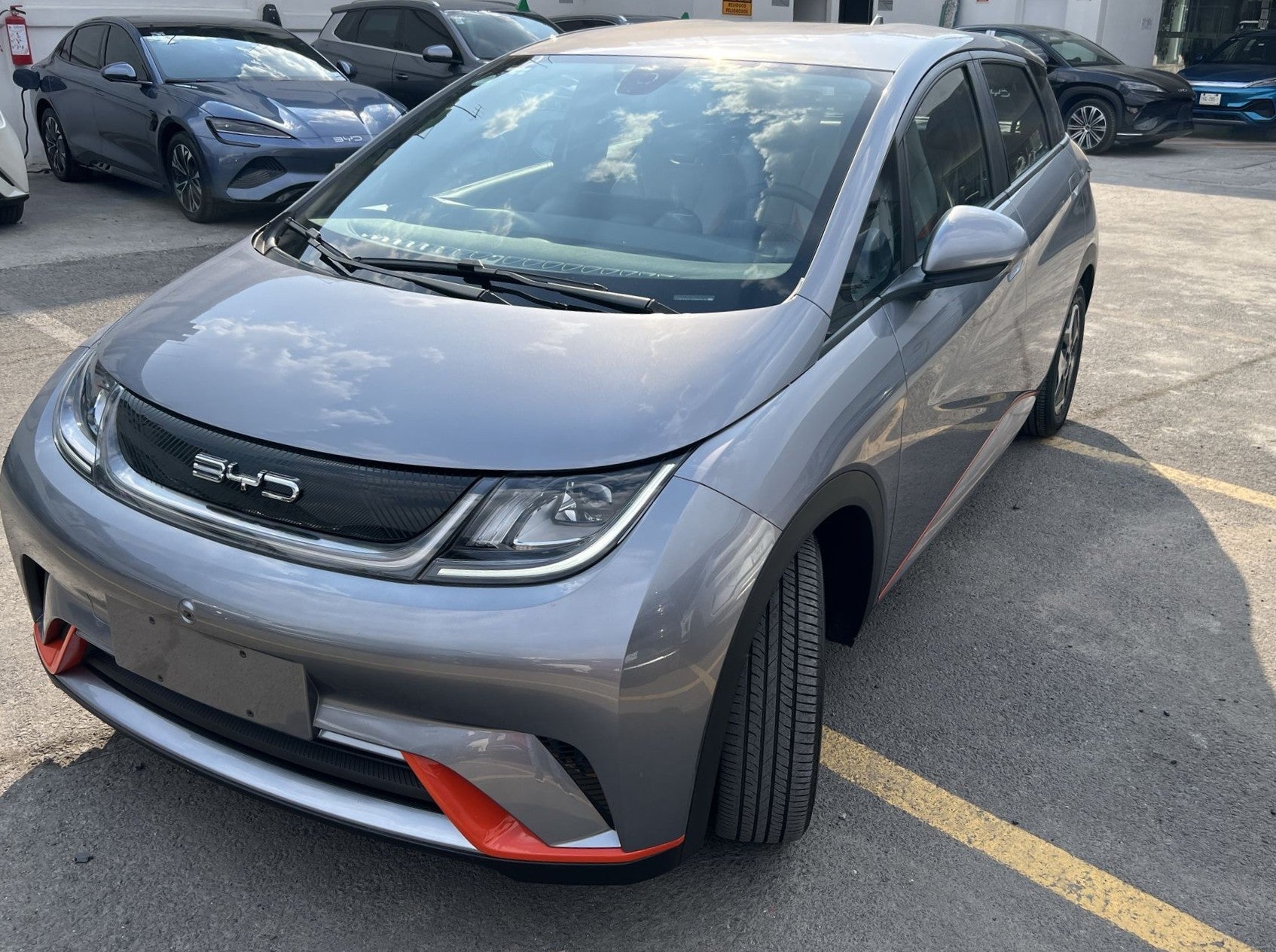 2024 BYD DOLPHIN BEV 45KWH GS