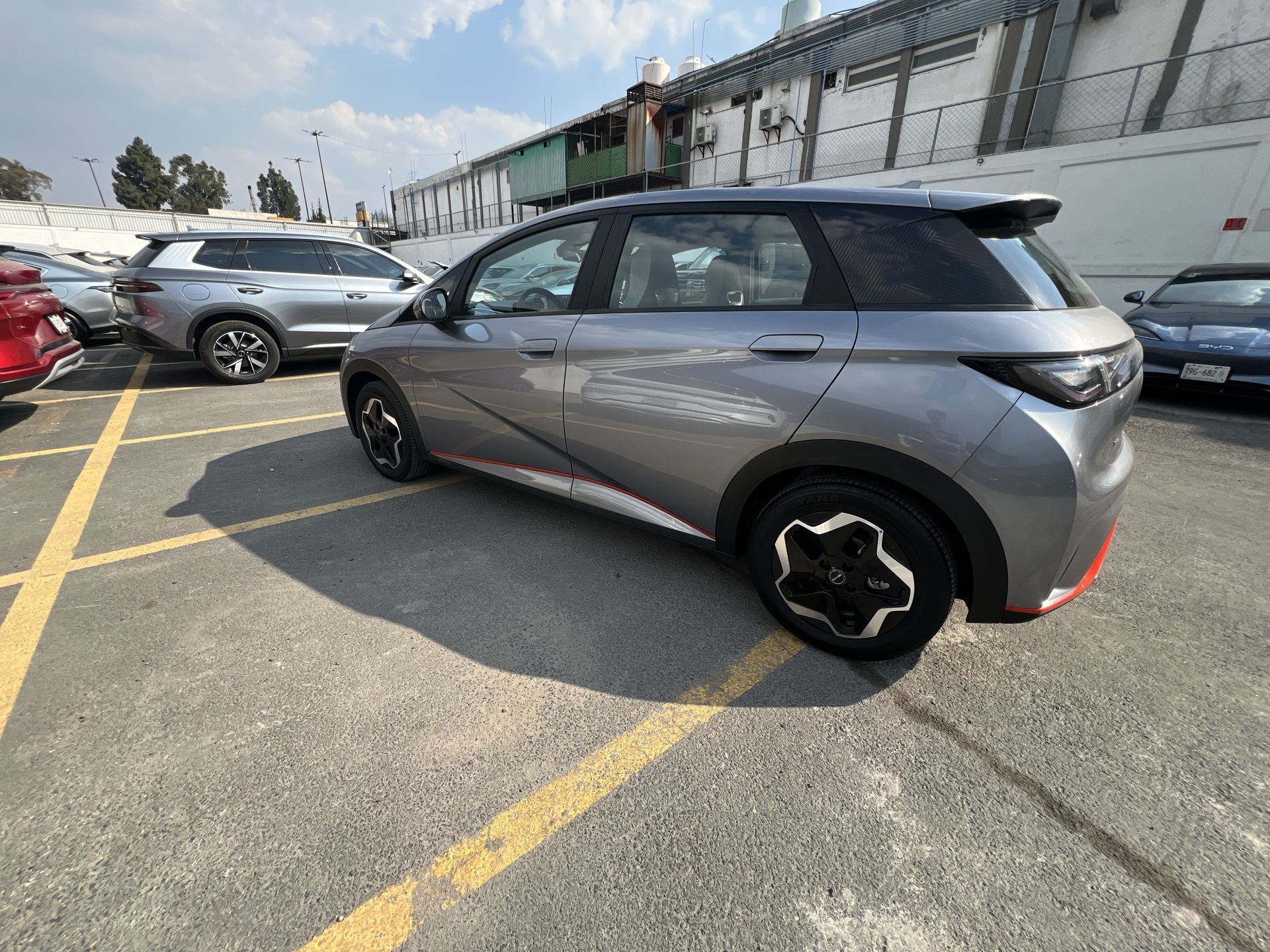 2024 BYD DOLPHIN BEV 45KWH GS