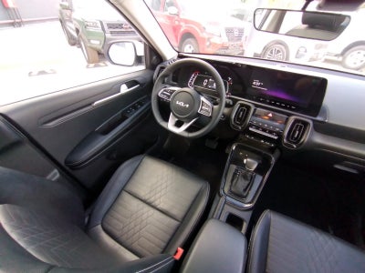 2024 Kia SONET SX IVT