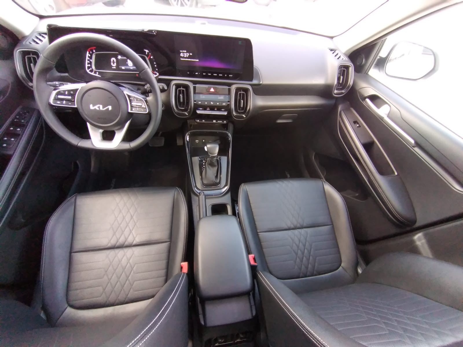 2024 Kia SONET SX IVT