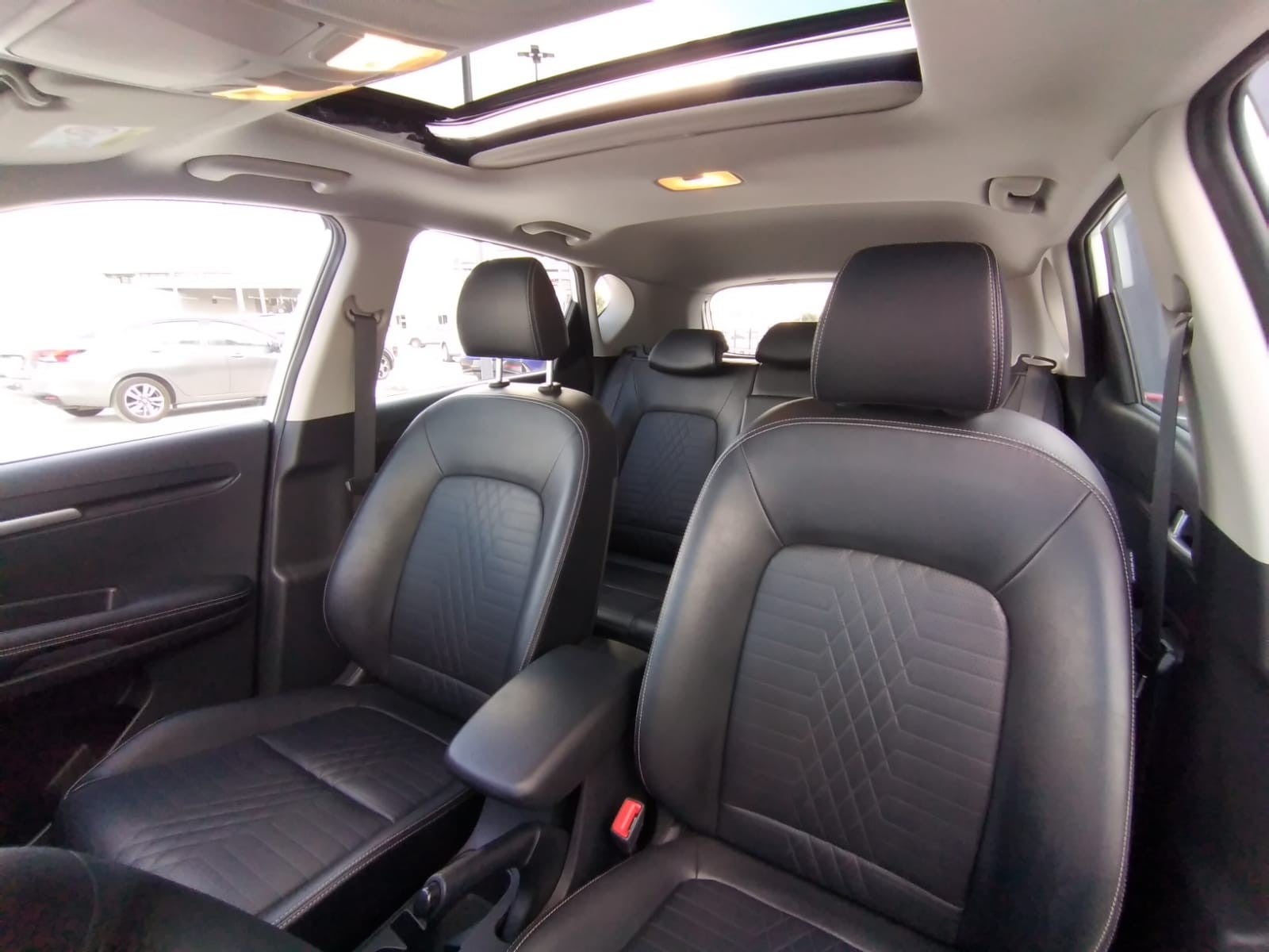 2024 Kia SONET SX IVT