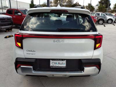 2024 Kia SONET SX IVT