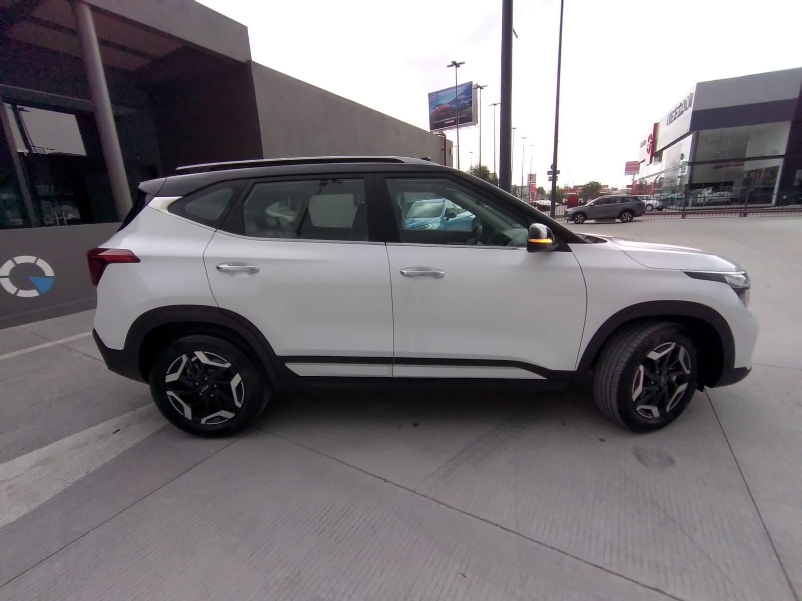 2025 Kia SELTOS SXL
