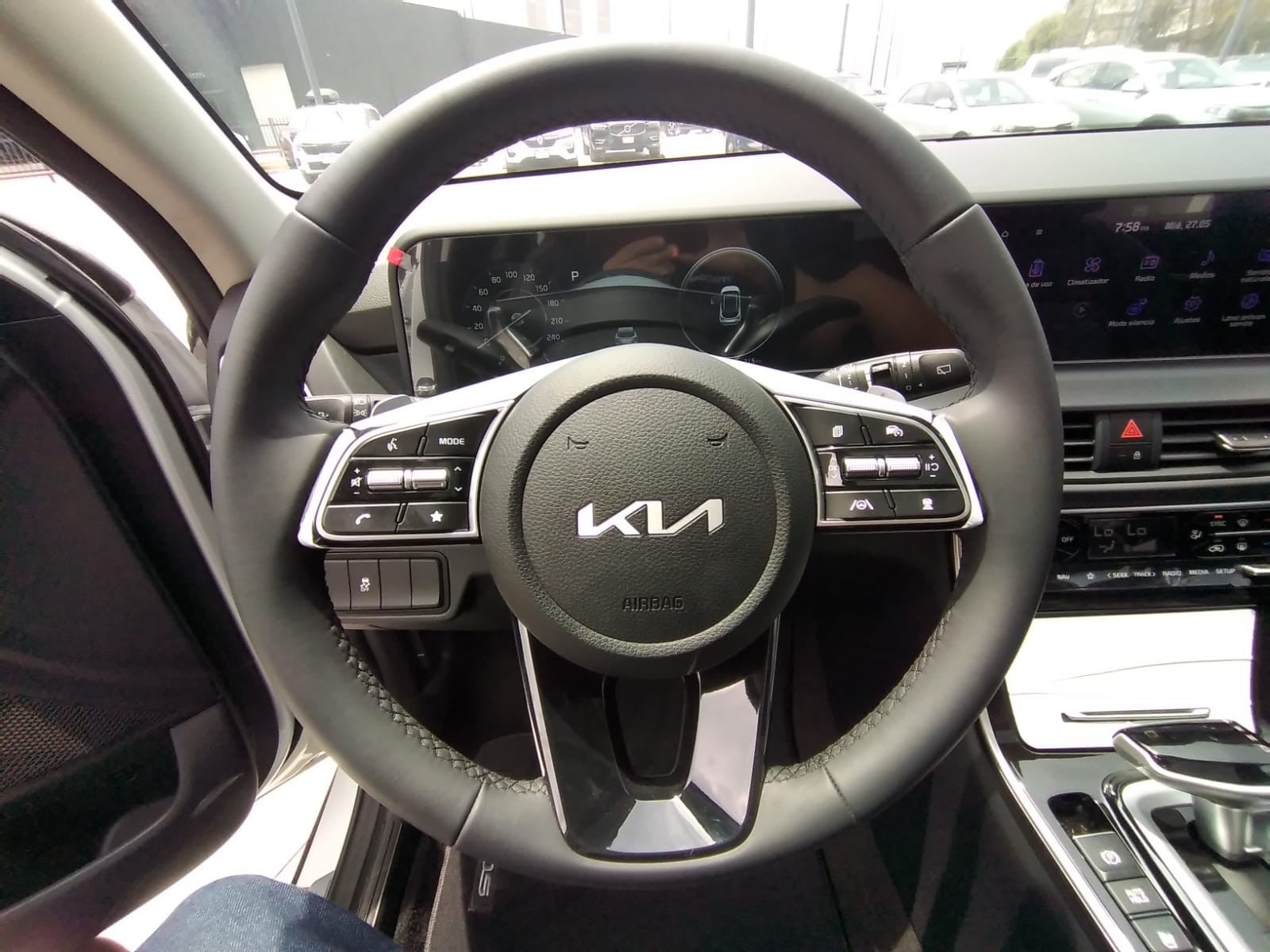 2025 Kia SELTOS SXL