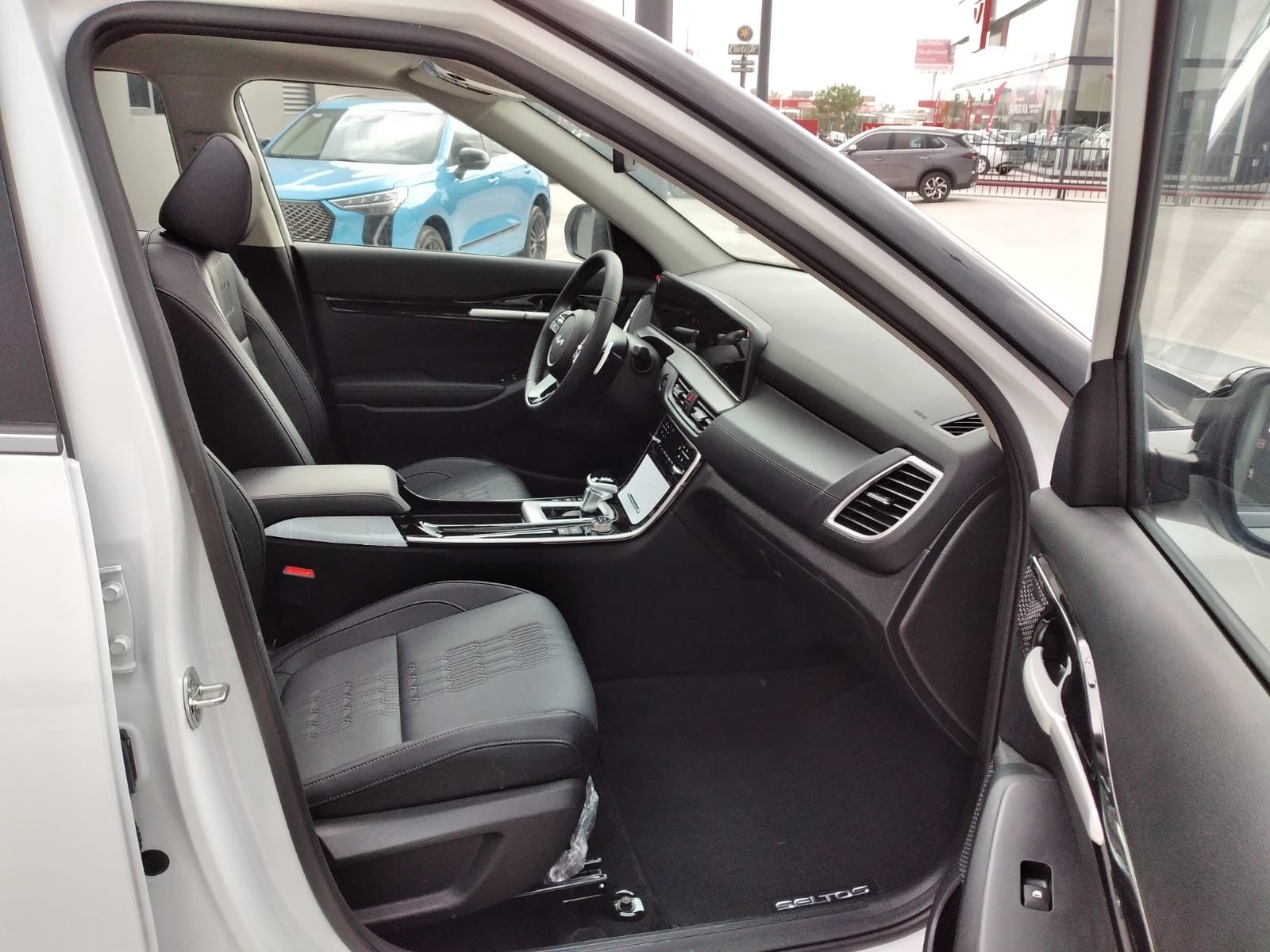 2025 Kia SELTOS SXL